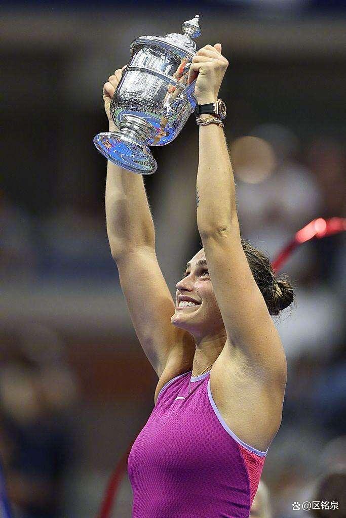 离谱！阿扎伦卡赛事官方发布伤愈复出新规穆雷连续十二场比赛得分超过问鼎冠军，转会期阿斯顿维拉调整名单以备西甲的简单介绍