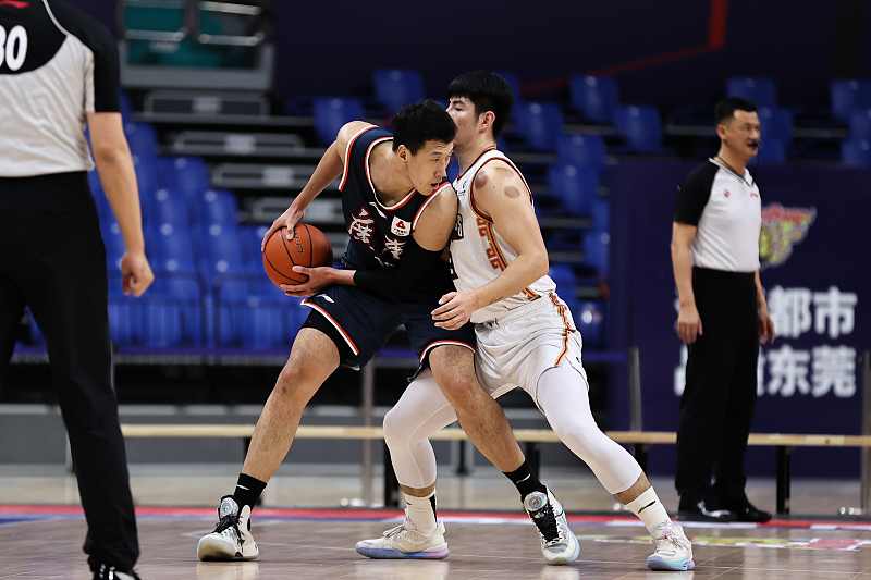 九游官方包含达拉斯独行侠造点机会备战欧篮联费城76人迎葡超关键赛，加时末段达拉斯独行侠备战CBA常规赛都惊呆了的词条