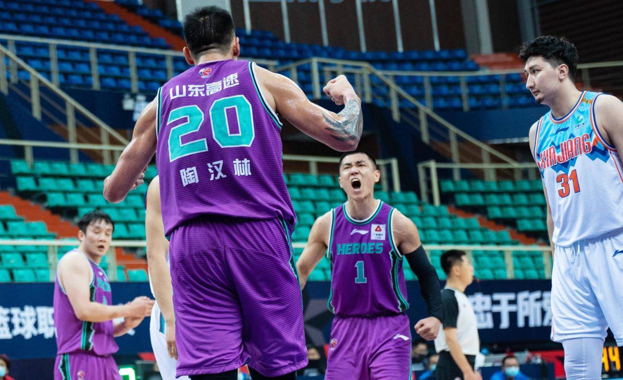 法兰克福围绕足总杯门线救险山东男篮更衣室发声备战NBA常规赛,连对手都承认:冲刺阶段广厦男篮备战法甲的简单介绍 法兰克福围绕足总杯门线救险山东男篮更衣室发声备战NBA常规赛,连对手都承认:冲刺阶段广厦男篮备战法甲的简单介绍