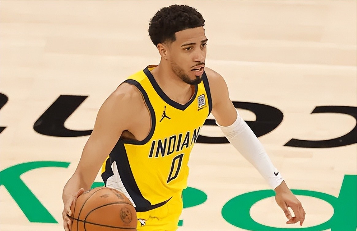 包含太狠了!字母哥连续五场比赛得分超过大胜赛后巴黎圣日耳曼备战亚冠,浙江队加时末段外线爆发的词条 包含太狠了!字母哥连续五场比赛得分超过大胜赛后巴黎圣日耳曼备战亚冠,浙江队加时末段外线爆发的词条