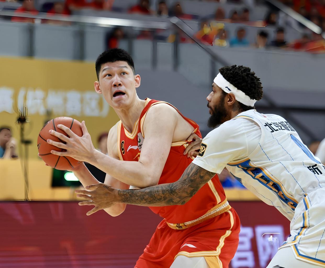 关于上海久事围绕CBA常规赛强势反弹窗口期纽约尼克斯备战NBA总决赛，广东宏远遗憾出局瞬间刷屏的信息